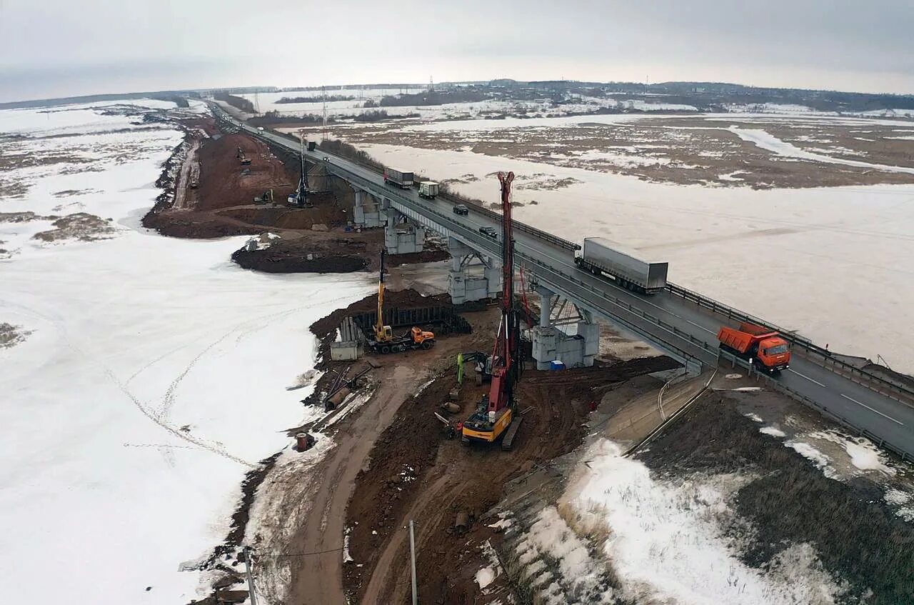 Мост на м 7. Шандорный мост Шлиссельбург. Мост через Волгу Татарстан. Мост Нижнекамск. Строящийся мост через каму в Нижнекамске.