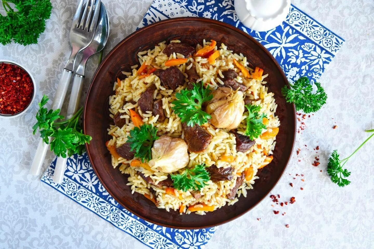 Плов с говядиной фото. Fsincan plov. Плов с говядиной. Киргизский плов. Плов сверху.