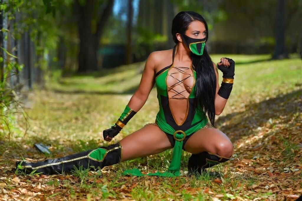 Супер ниндзя девушка. Супер ниндзя девушка. Джейд мортал комбат. Супер ниндзя девушка. Косплеер: kristen hughey.