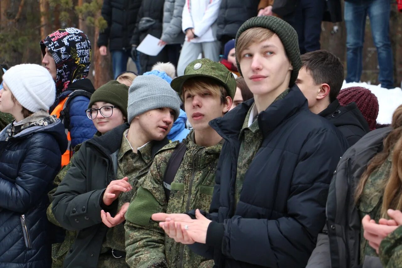 Зарница полностью. Евгений хандрыга зарница. Зарница полностью. Зарница 2020 короткометражка. Зарница полностью.