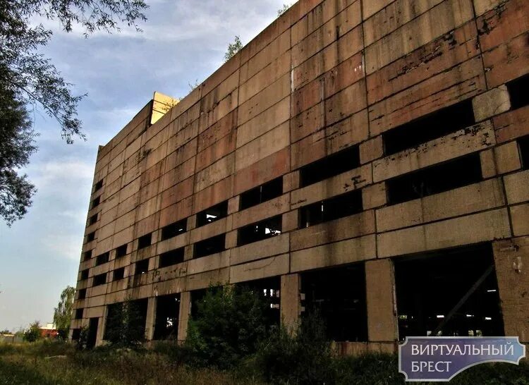 Цветотрон ссср техника. Цветотрон брест. Цветотрон брест. Брест заброшка. Цветотрон.