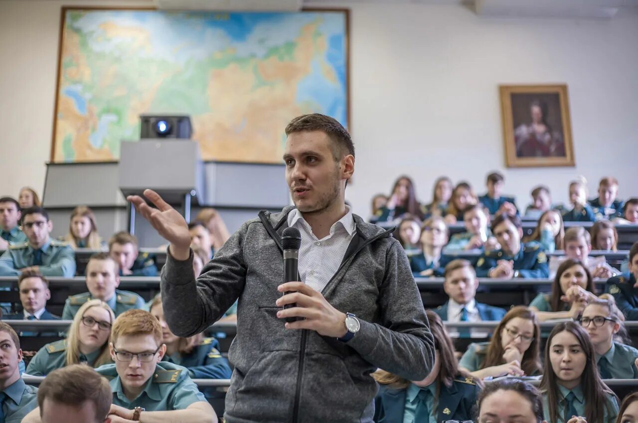 Лекция дискуссия. Школьные дебаты. Лекция дискуссия семинар. Дискуссия студентов.