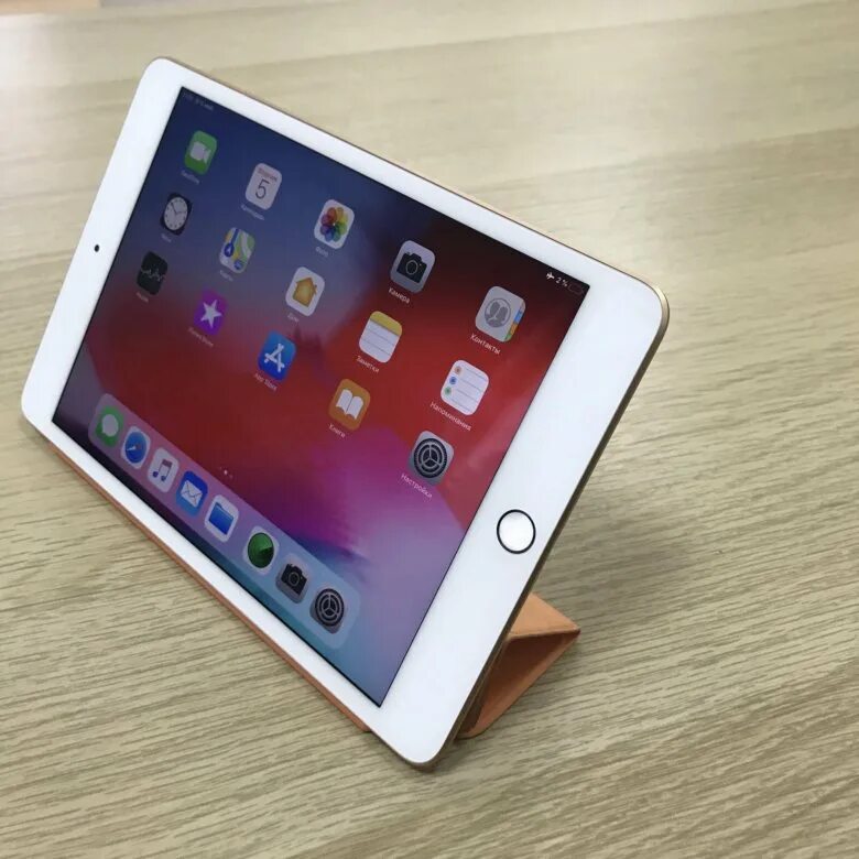 Ipad mini 5 цены. IPAD Mini 5 64gb. IPAD 5 Mini 64. IPAD Mini 5 2019 64gb. Айпад мини 5 64 ГБ 2019.