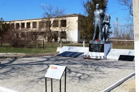 В первомайском октябрьский