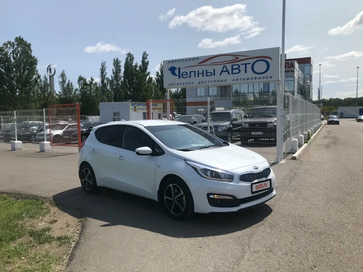 Прокат авто набережные челны. Автосеть махачкале. Набережные челны аренда автомобиля. Челны машины. Набережные челны регион авто.