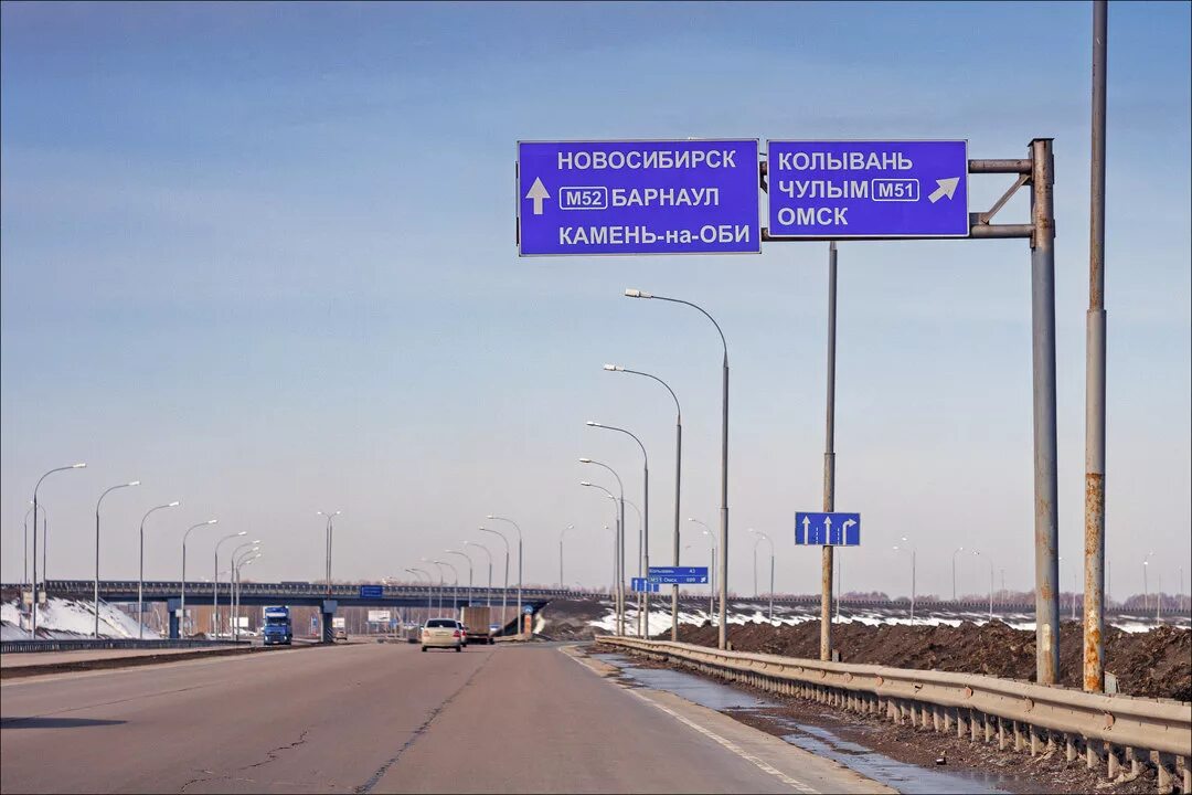 Новосибирск указатели на трассе. Дорога Новосибирск Красноярск. Трасса Омск Новосибирск. Федеральная трасса Барнаул Новосибирск.