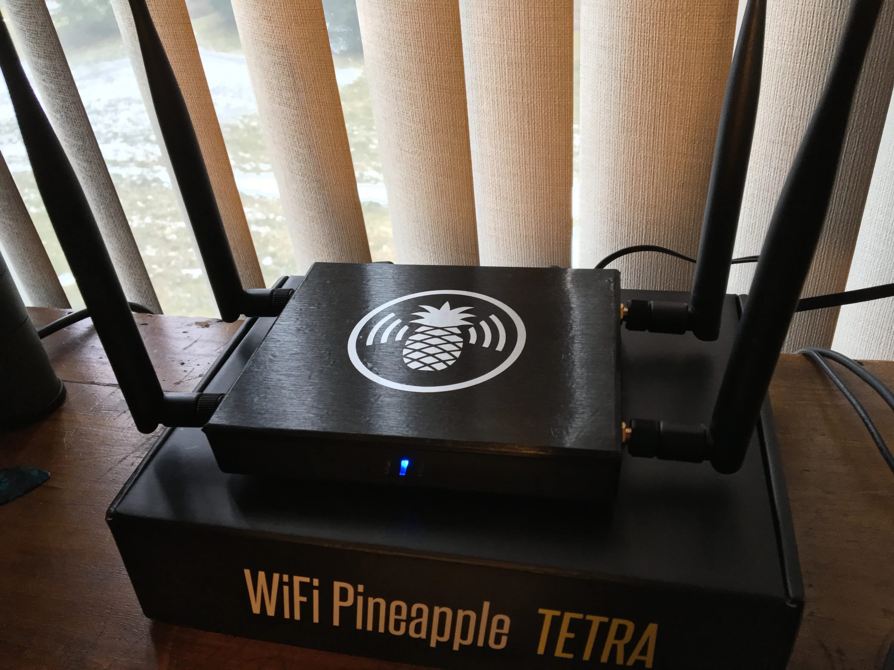 WIFI Pineapple Mark IV. Hak5 WIFI Pineapple. Пинэпл роутер. WIFI Pineapple Mark v.