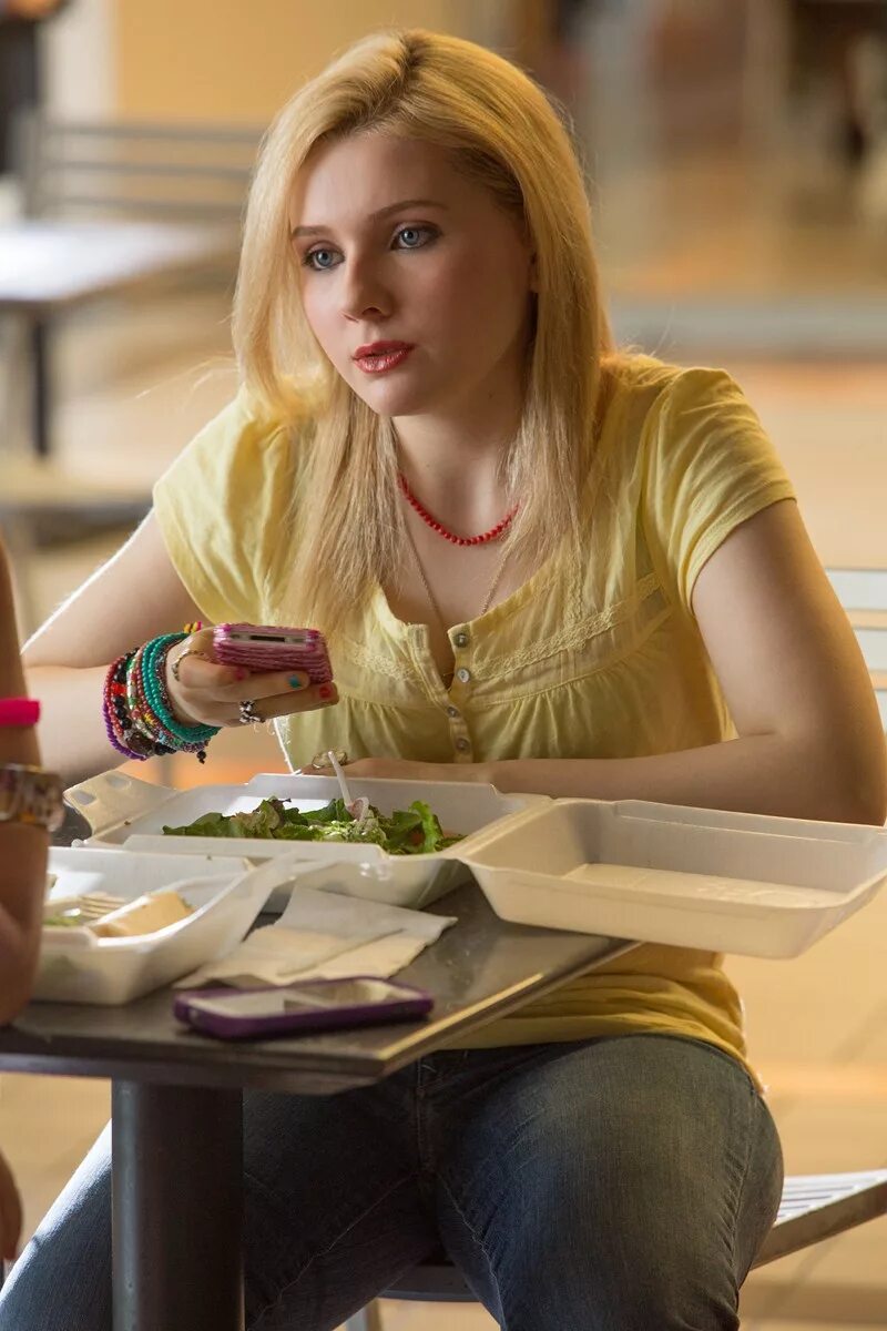 Arrested development. Call the actors. Голос монстра коннор. Голос монстра кадры из фильма. Дэвид колл.