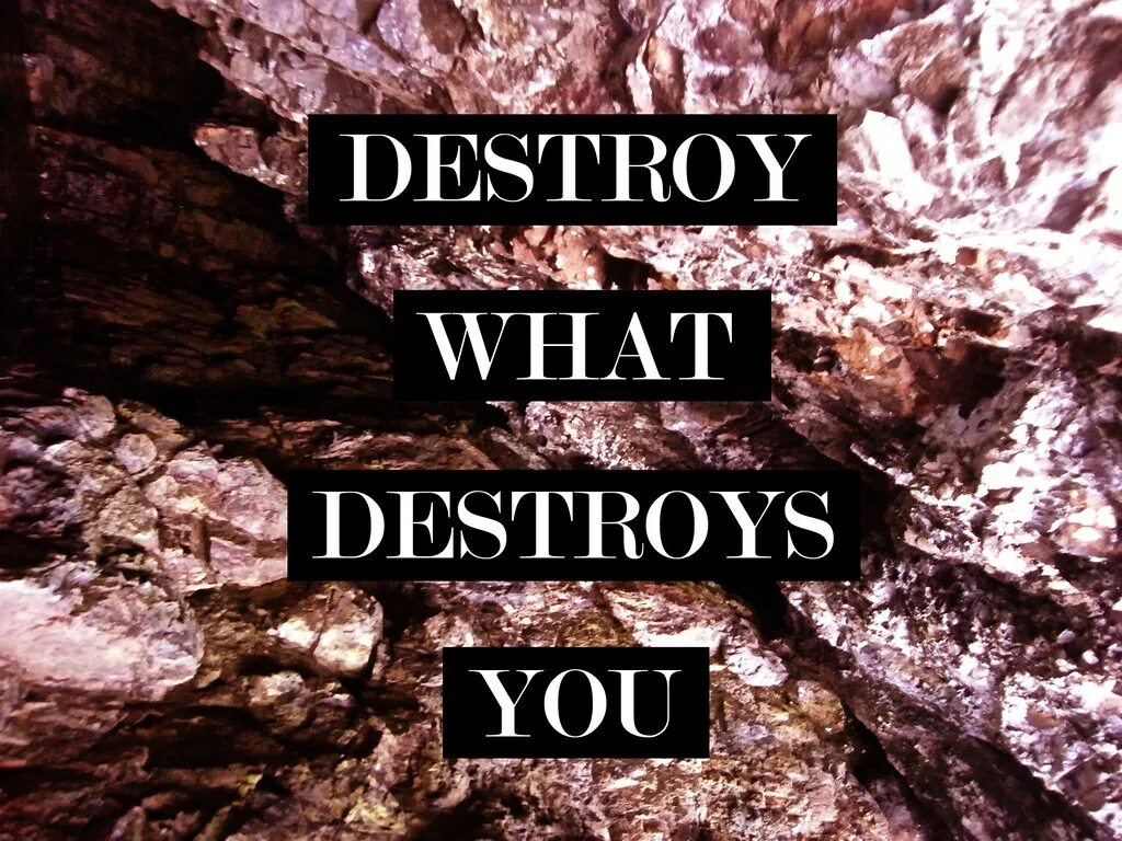 Destroyed авы. Металлика seek and destroy. Destroy перевод песни. Destroyed you. Destroy me mr.