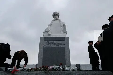Памятник татарскому