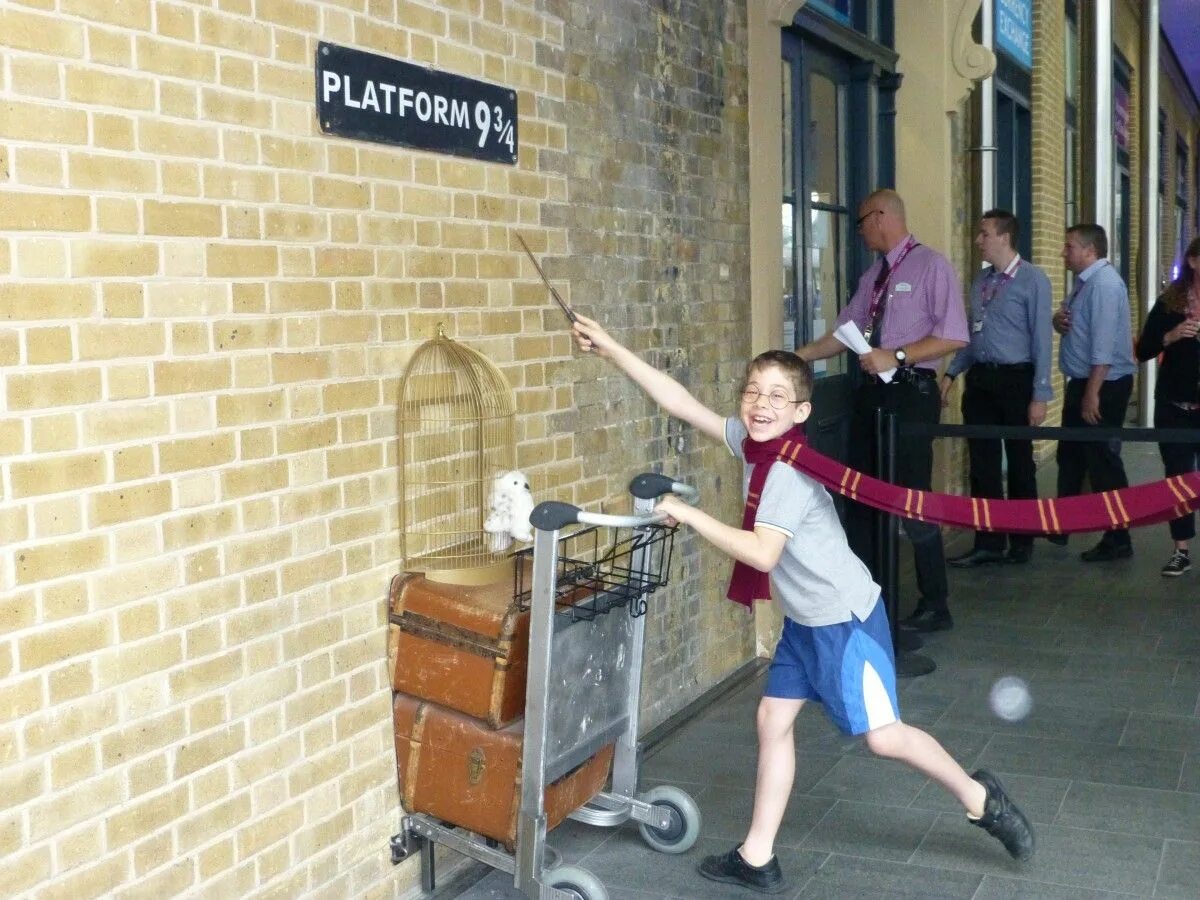 Platform 3 4