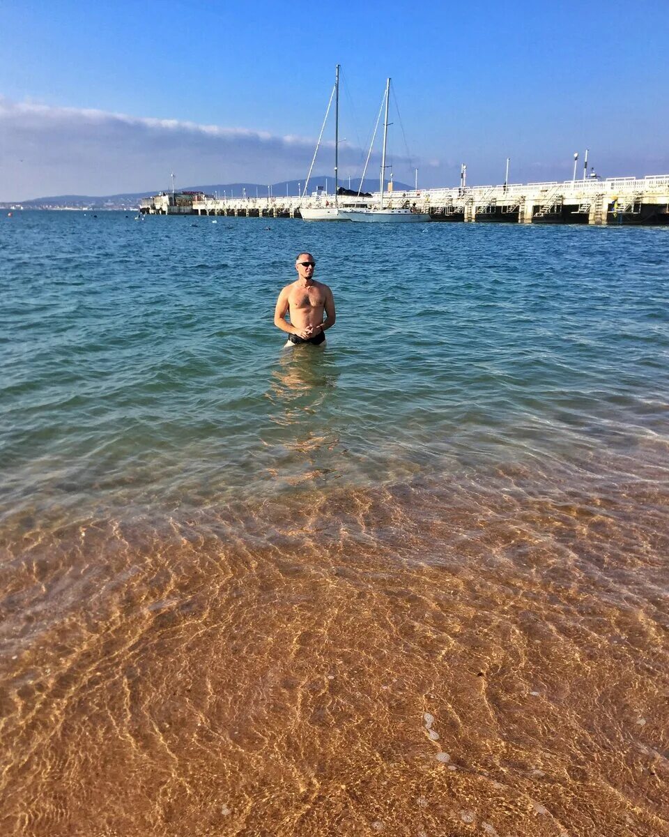 Где купаться в геленджике чтобы не заразиться. Геленджик прорвало канализацию. Геленджик места купания. Геленджик море 2022. Лиманы в геленджике.