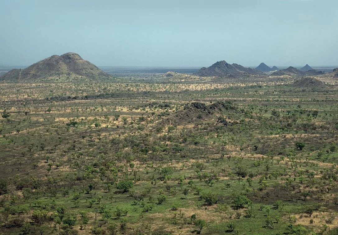 Южный судан природа. Особенности рельефа судана. Юг египта судан. Особенности рельефа судана. Королевство северный судан.