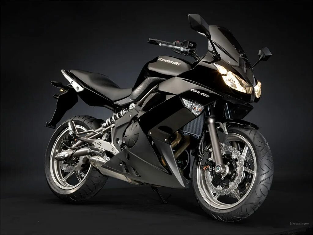 Kawasaki er6. Kawasaki er6f 2006. Kawasaki ninja er-6f 650r 2013. Kawasaki er6n. Kawasaki er6.