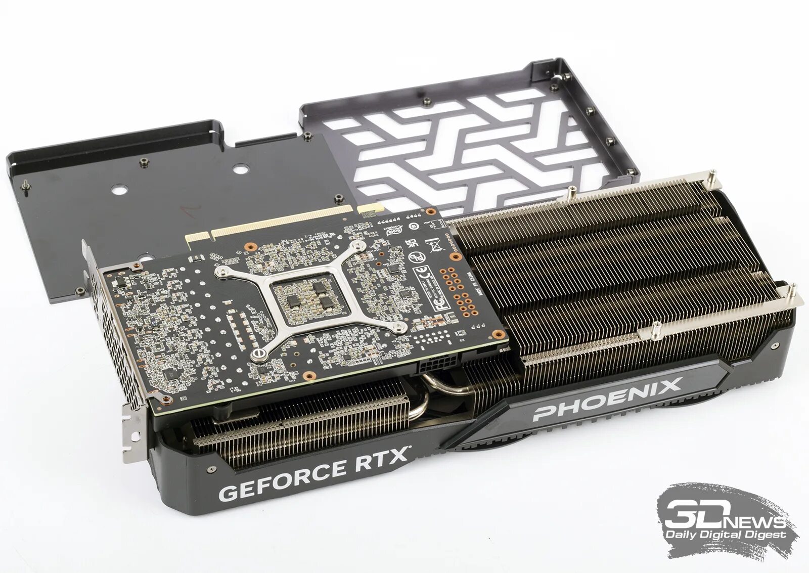 Gs fenix 7. Видеокарта Gainward. Устройство видеокарты. Radeon RTX 240 видеокарта. RTX 4070 мини.