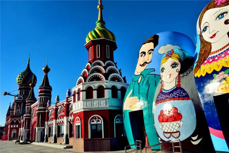 парк матрешек в маньчжурии. парк-отель «матрешка» в маньчжурии. парк матрешек в маньчжурии. парк матрешек в маньчжурии. площадь матрешки в маньчжурии.