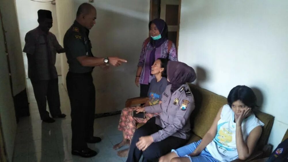 Video viral ibu kandung. Ibu kandung real.