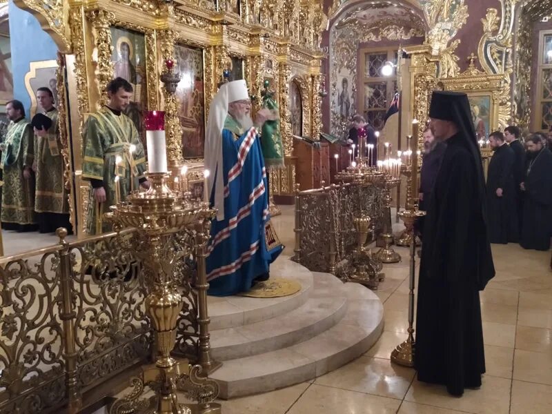 Всенощное бдение святому