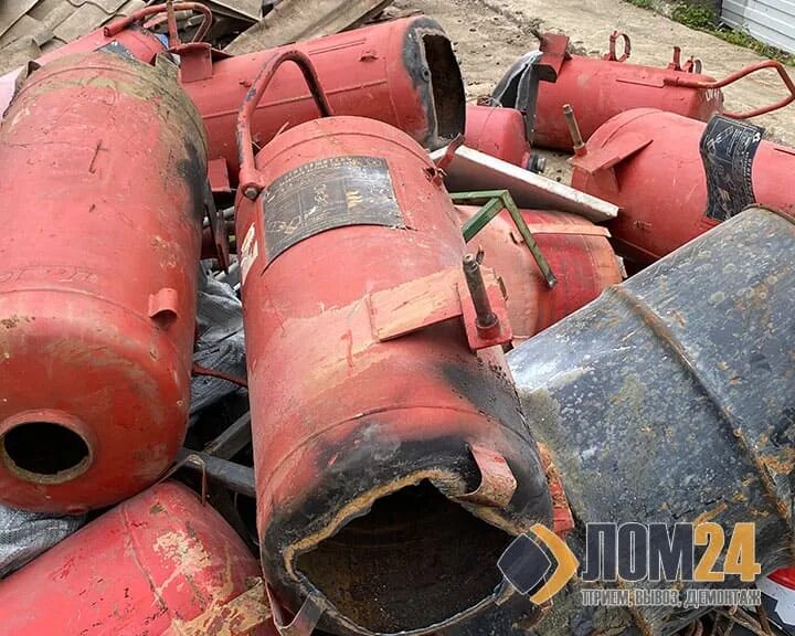 Огнетушители утиль. Металлолом огнетушитель. Огнетушители утиль. Металлолом огнетушитель. Камера по утилизации огнетушителей.