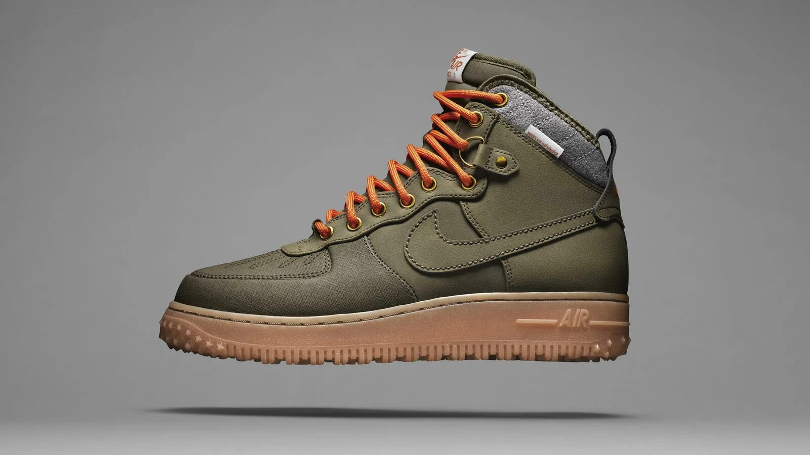 Танки кроссовки. Air Force Nike Sneakerboot. Nike Air Force 1 Boot. ACG Nike Duckboot. Nike Air Force зимние зеленые.