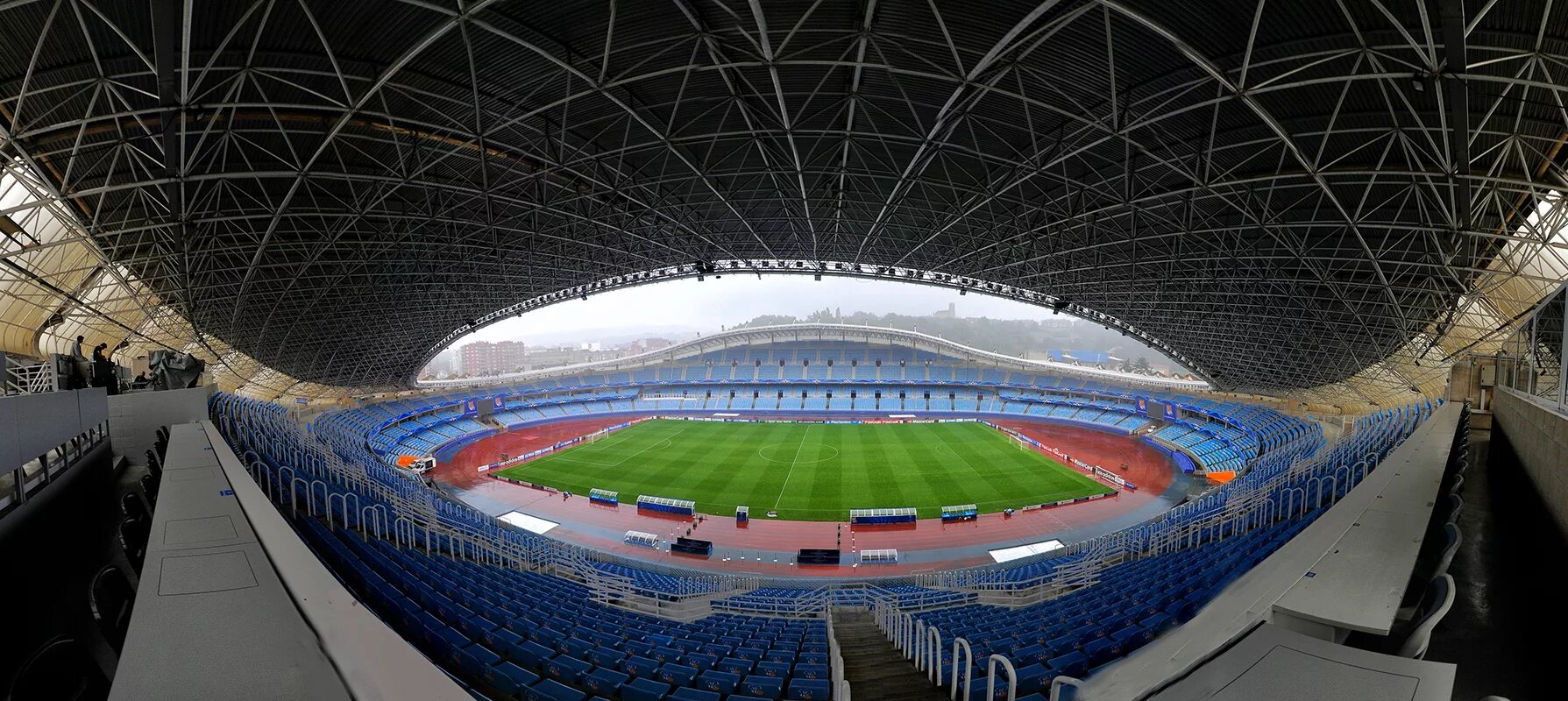 Аноэта Сан-Себастьян. Сан Себастьян стадион. Аноэта. Real stadioni. Стадион 5 букв