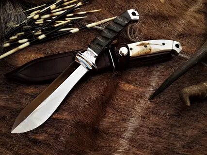 Hunting knife