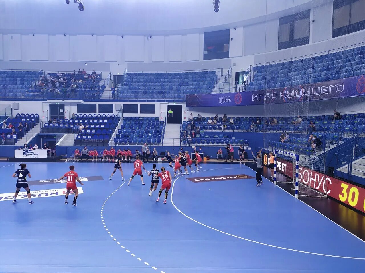 дворец динамо на василисы кожиной. дворец спорта динамо василисы кожиной. арена василисы кожиной волейбольная. волейбольный дворец динамо василисы кожиной. арена динамо москва василисы кожиной.