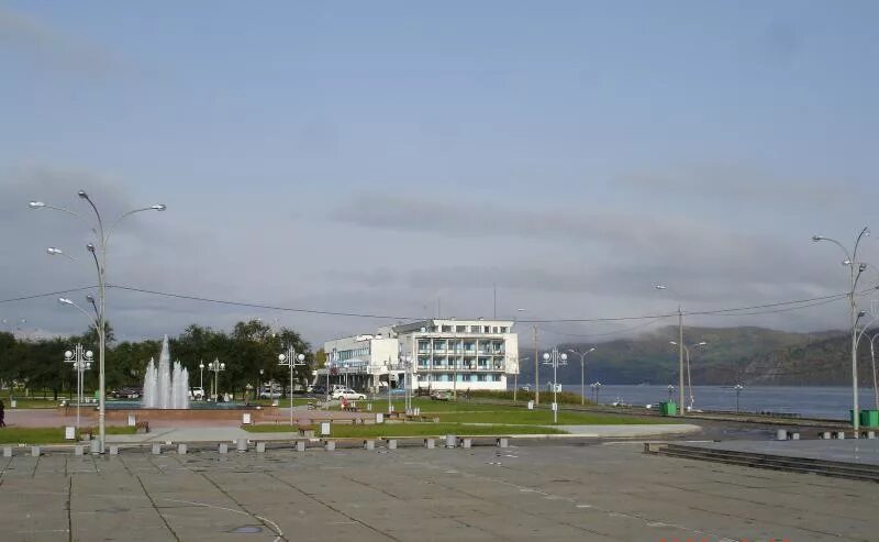Карта владивосток комсомольск на амуре. Комсомольск на амуре население на 2023. Площадь ленина комсомольск-на-амуре. Дальний восток хабаровский край комсомольск на амуре. Памятники города комсомольска на амуре.