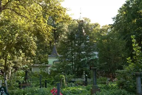Смоленское православное кладбище