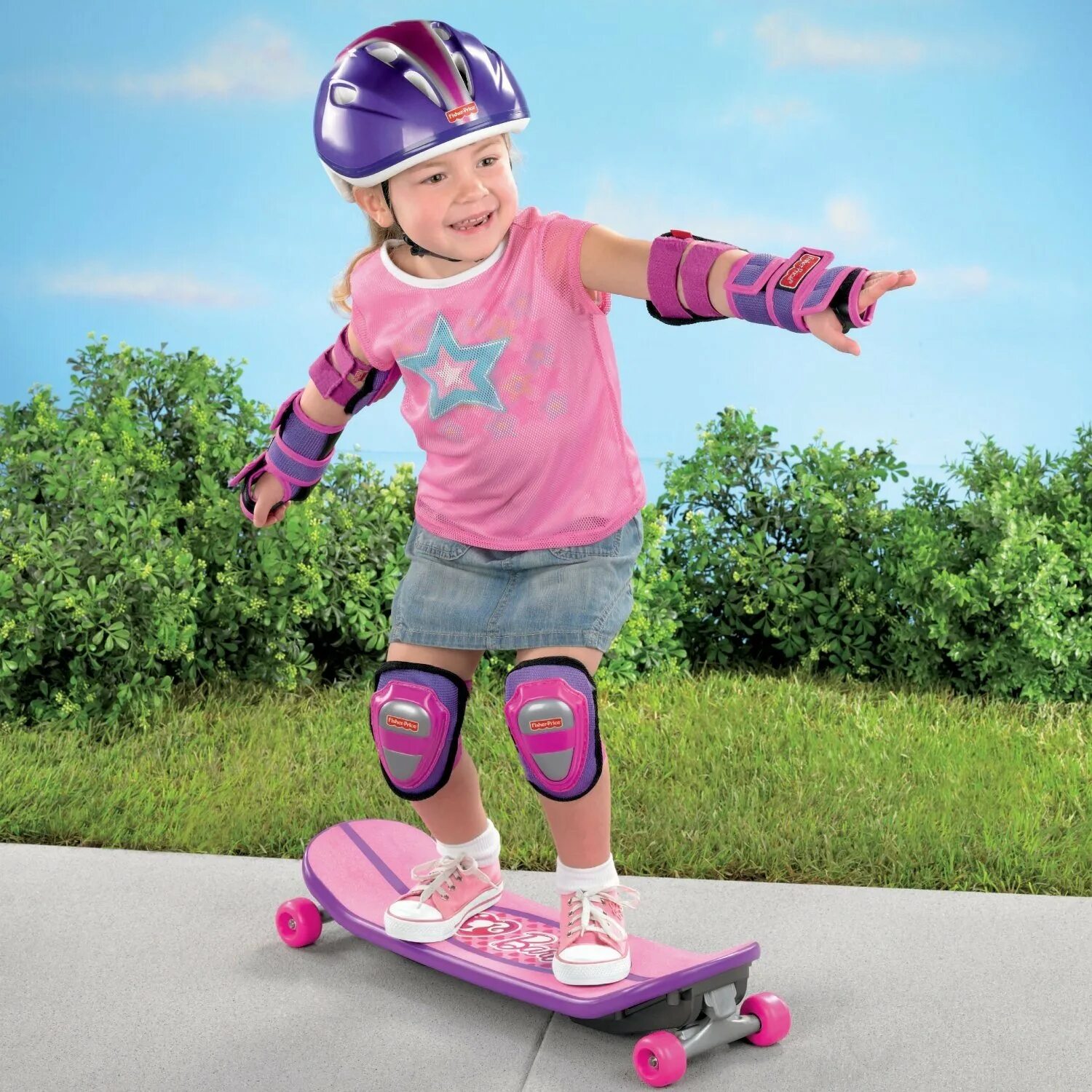 Со скольки лет можно кататься на самокате. Скейт для малышей. Ролики детские ролики. Ребенок на скейте. Дети катаются на скейтборде.