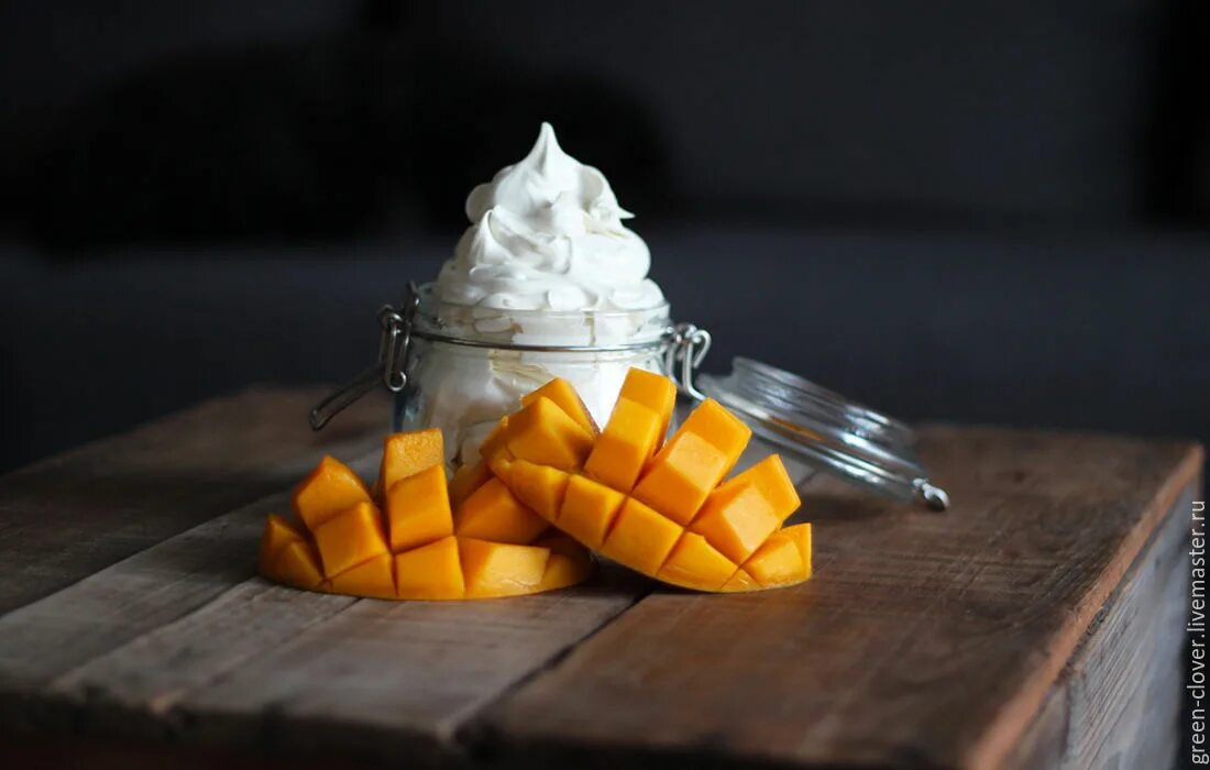 Масло манго, рафинированное. Массажное масло для тела 120 мл, banna, ананас, тайланд. Массажное масло для тела манго. Масло манго. Масло манго.