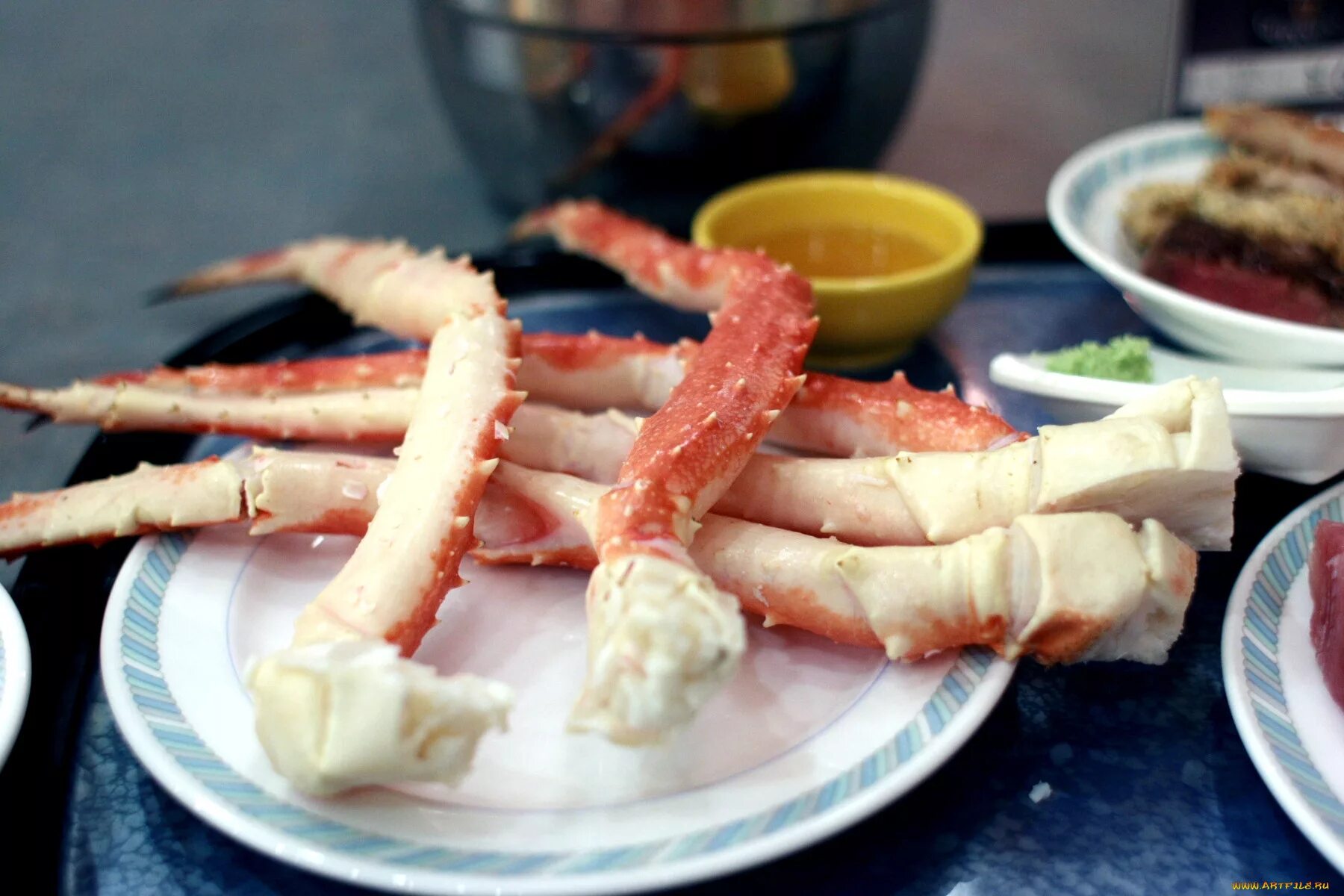 Морепродукты краб. Крабовая рыба рецепт. Тасманский королевский краб. Камчатский краб суши. Сахалинский королевский краб.