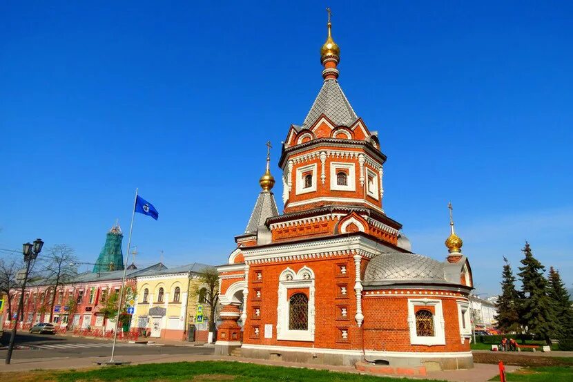 Храм софьи ярославль. Оснований ограничивать посещение храмов на пасху нет — рпц. Ярославский успенский собор с коптера. Храм свт николая князево. Католический собор в ярославле.