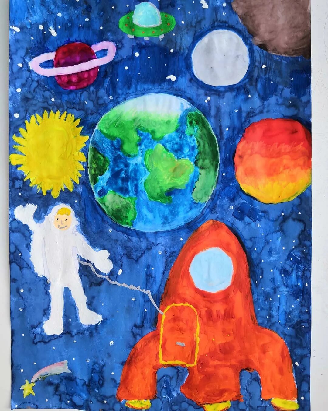 Конкурс космический мир. Рисунок на тему космос на конкурс. Конкурс рисунков космос. Удивительный мир космоса рисунки. Космос картинки для детей дошкольного возраста.