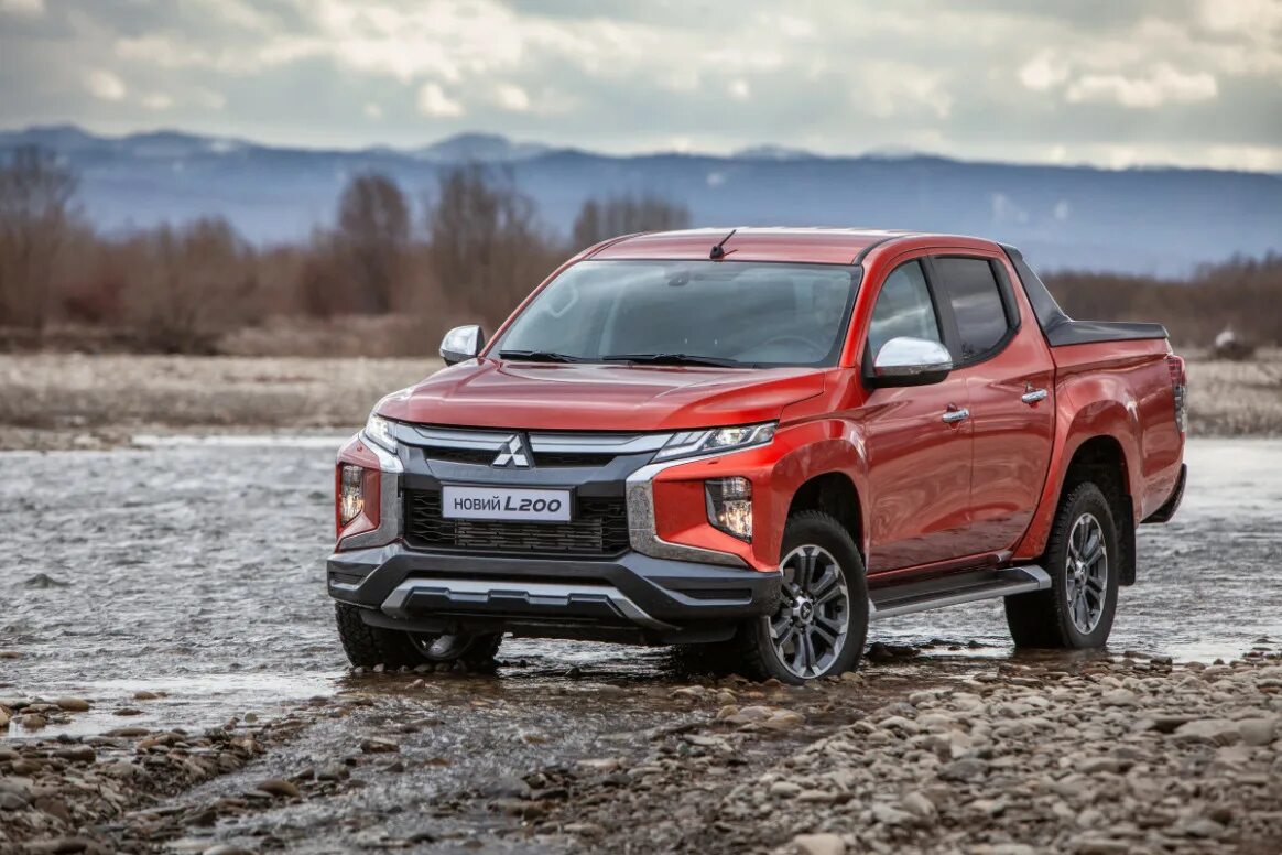 Новый мицубиси л200. Митсубиси l200 2022. Mitsubishi l200 2021. Мицубиси л200 2022. Митсубиси л200 новый.