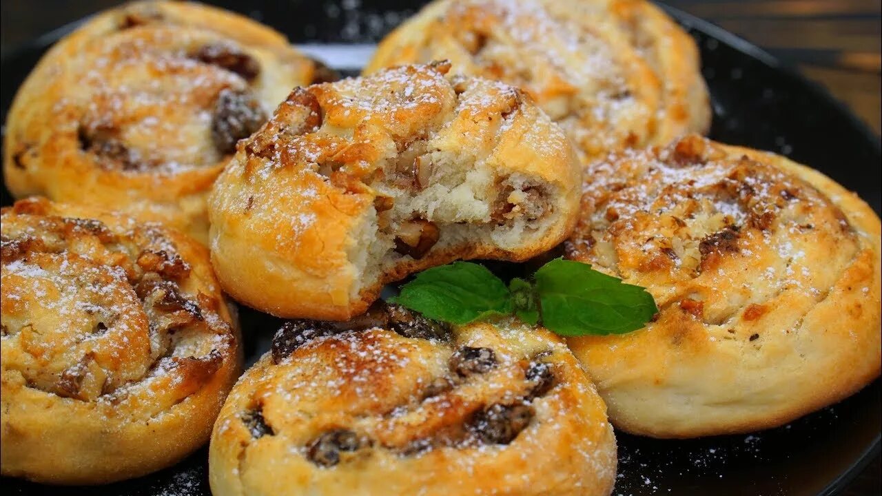 Кулинарим с таней ватрушки. Кулинария с таней. выпечка таня. кулинария с таней выпечка печенье. кулинарии с таней рецепты.
