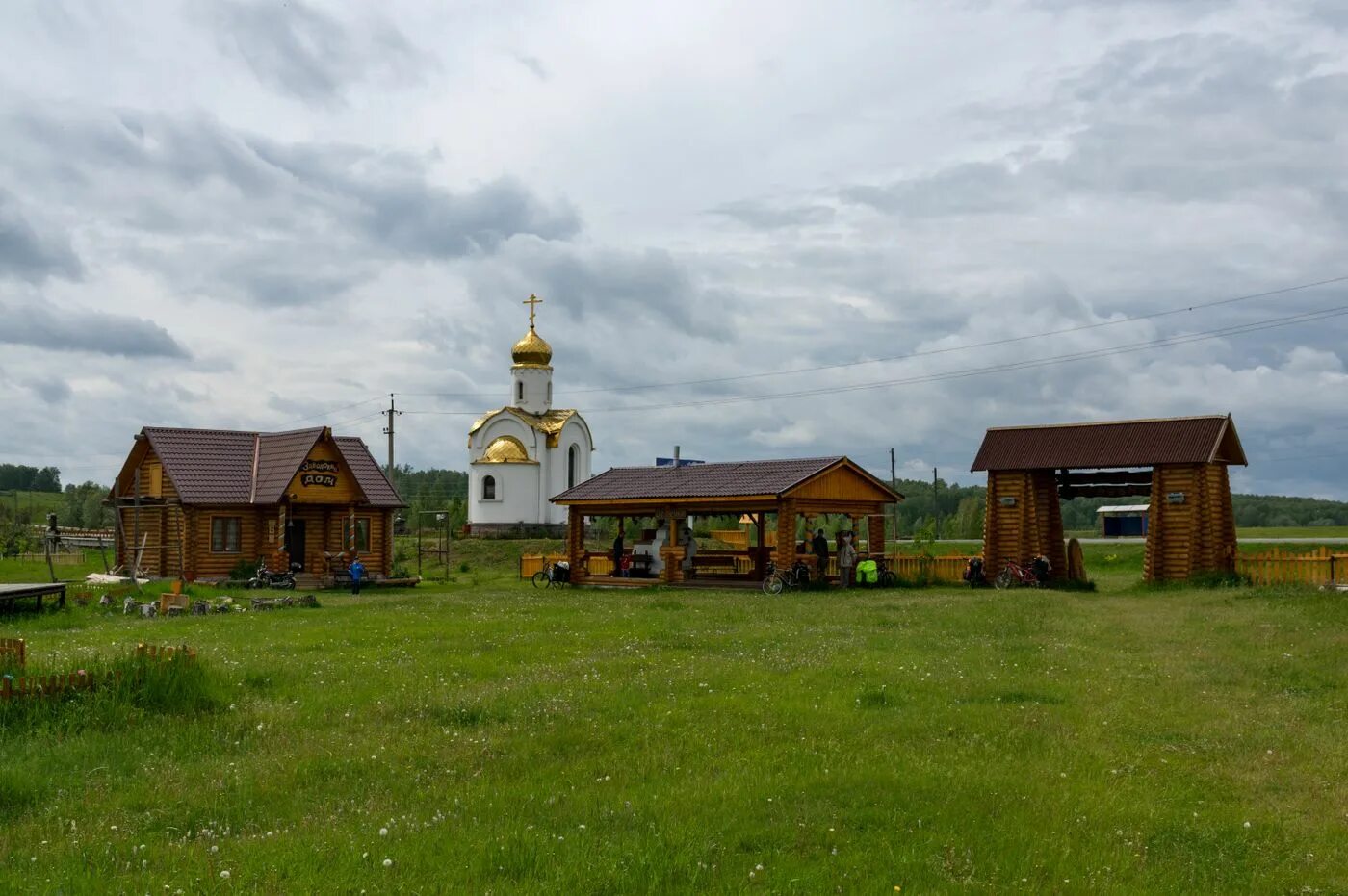 Новый шарап новосибирская область. Новый Шарап Заволокинская деревня. Музей Заволокина (Ордынский район). Заволокинская деревня Новосибирская область. Деревня Геннадия Заволокина.