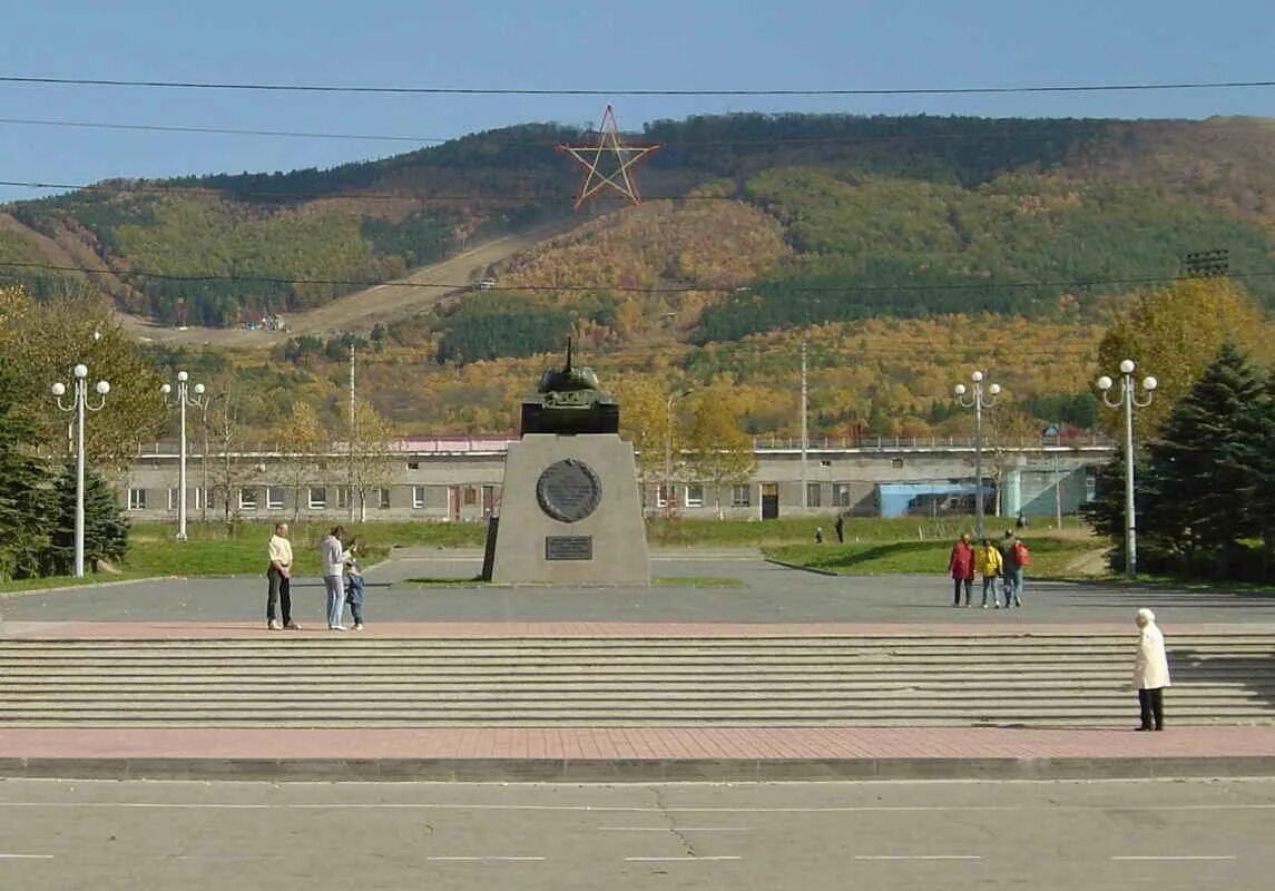 парк гагарина южно-сахалинск озеро. город южно-сахалинск. клиника август южно сахалинск. август южно сахалинск. сахалин город южно сахалинск достопримечательности.