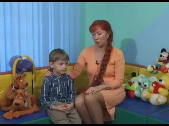 домашний логопед часть 1. домашний логопед видео уроки. томилина светлана михайловна. логопедический массаж шпателем. домашний логопед.