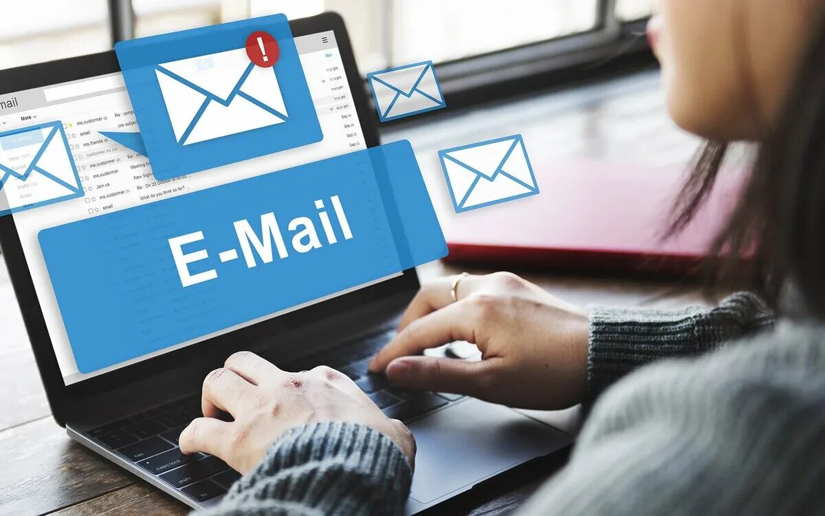 Email travel. Email travel