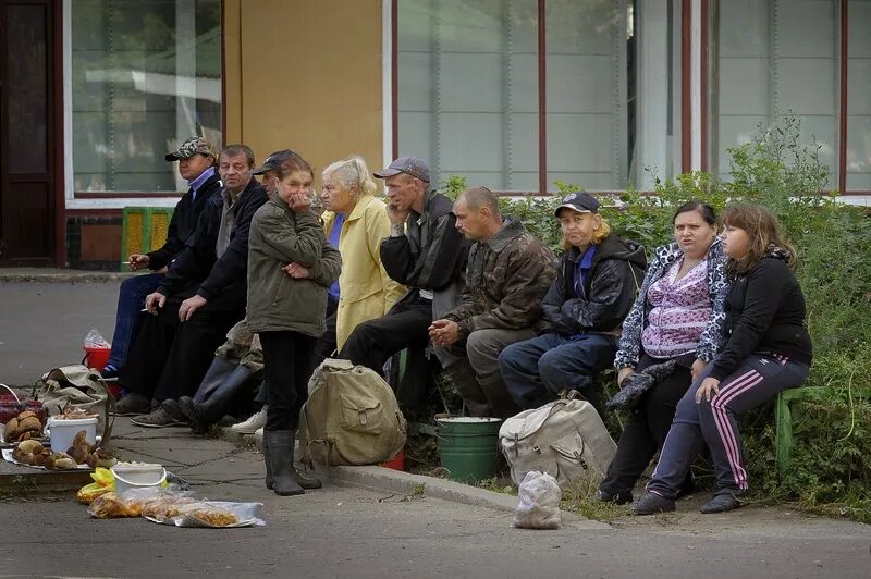 Нищета Российской глубинки. Жители Российской глубинки. Жители русской провинции. Почему россия гибнет