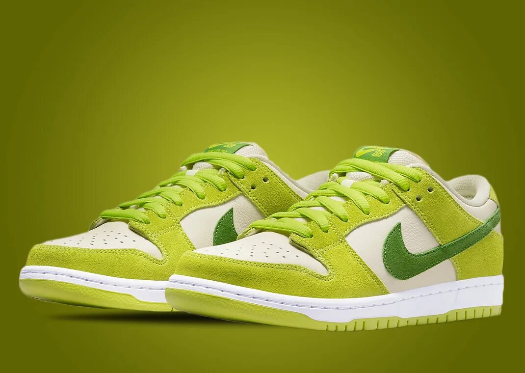 Green сколько стоит. Nike SB Dunk Low Green Apple 2022. Nike SB Dunk Low Green. Кроссовки Nike SB Dunk Low Green Apple. Nike SB Dunk Green Apple.