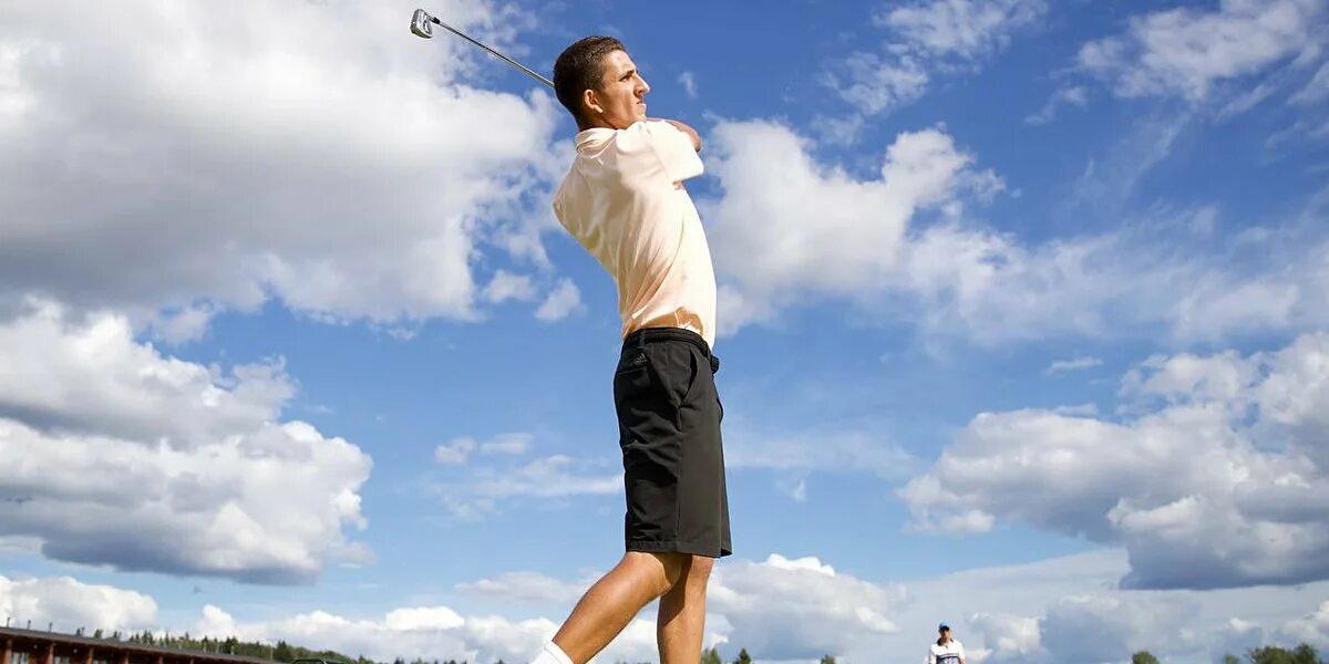 Спортсмен стартовал в 10. Давид Нагиев гольф. Гольфист. Спартакиада по гольфу.