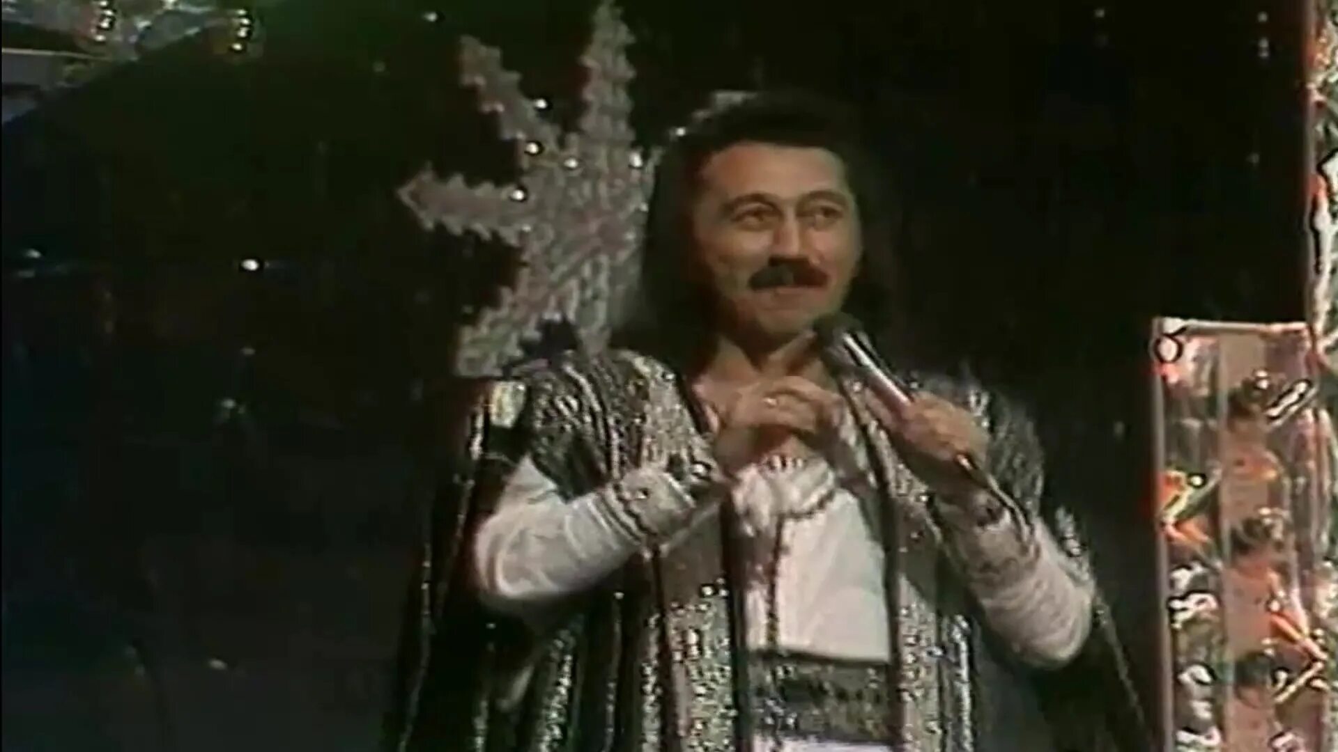 ренат зарипов ялла. ялла 1981. песня татарская яллы. ялла бэхеттэ шатлыкта слушать. джавлон тухтаев ялла.