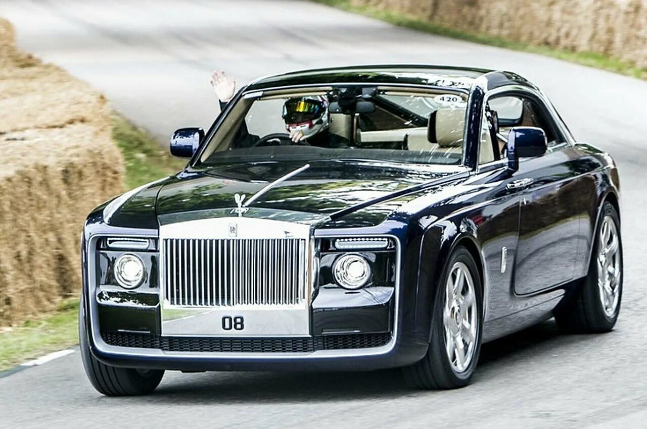 Песня ты дороже чем rolls royce. Роллс Ройс Sweptail 2019. Роллс Ройс Sweptail 2021. Rolls-Royce Sweptail 2017. Rolls-Royce Sweptail 2021.