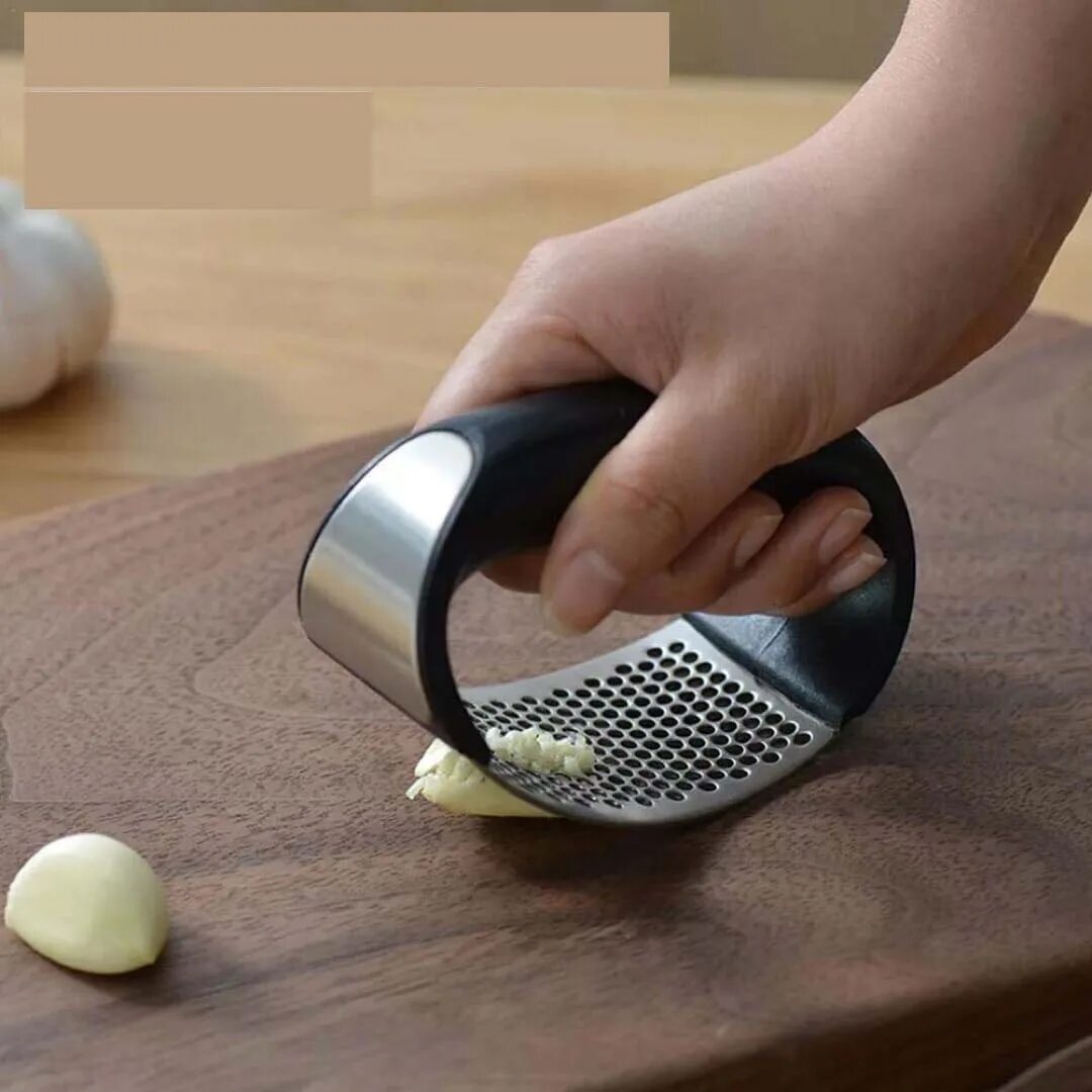 Чеснокодавка stainless steel. Интересные гаджеты для кухни. Чеснокодавилка garlic crusher. Tima пресс для чеснока wyt136. Чеснокодавилка leifheit proline.