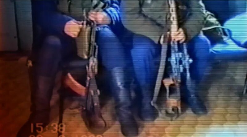 криминальная полиция франции. захват заложников в детском саду. захват детского сада в омске. полиция окружила дом фото. освобождение заложников.