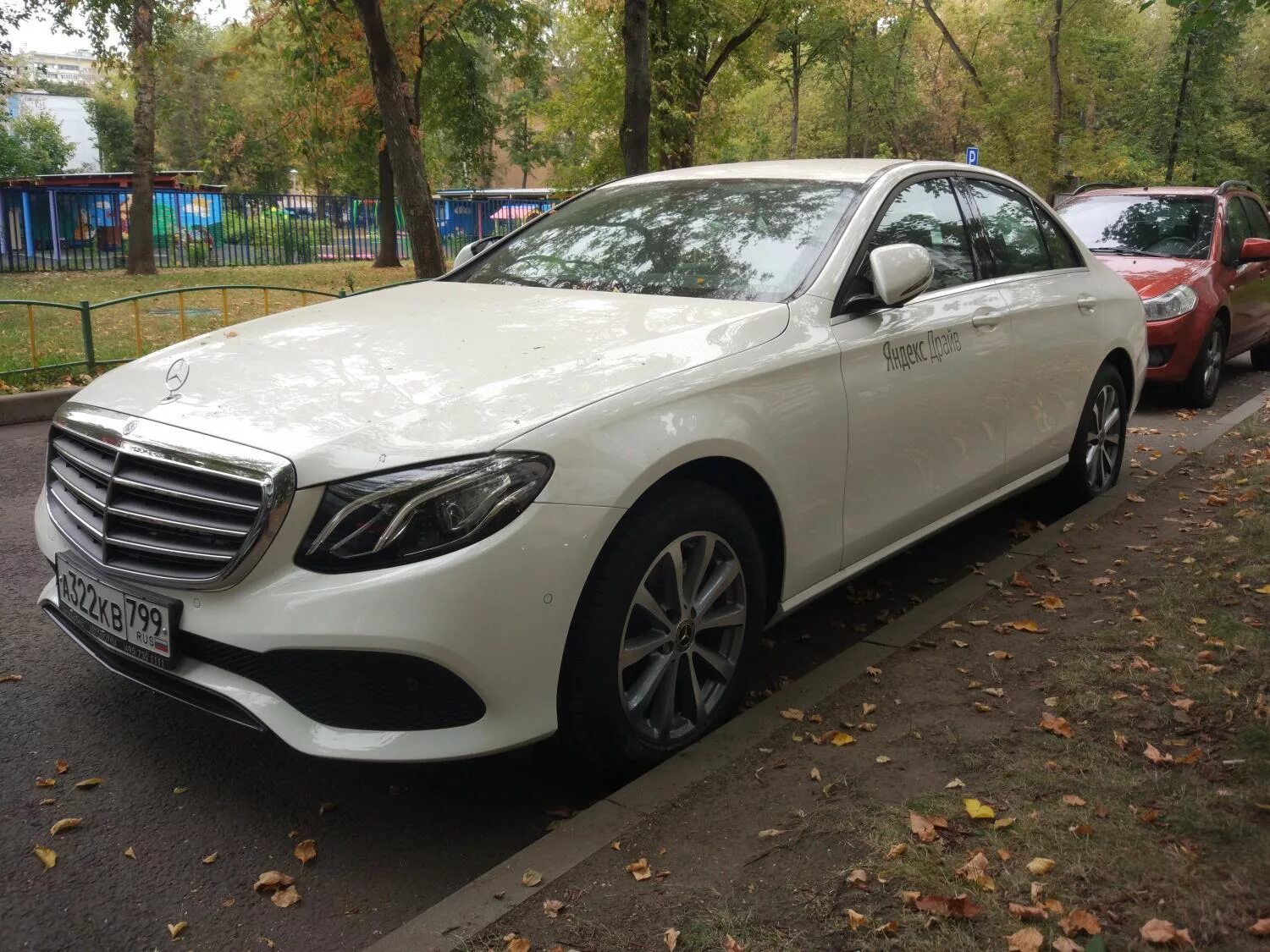 Мерседес е200 делимобиль фото Мерседес е200 делимобиль