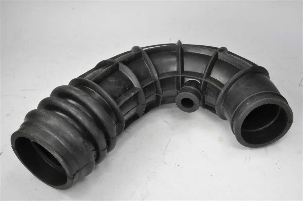 Гофра воздушного фильтра ваз 2112. Гофра воздушного фильтра 402дв. Гофра 2108 2108-1109175. Гофра воздушного фильтра 2110. Патрубок воздушного фильтра ваз 2110.