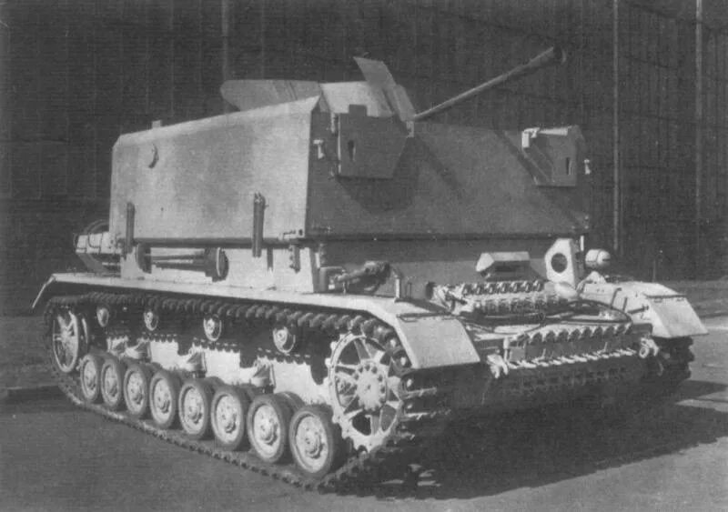 Броневик sd. Флакпанцер мобельваген. Техника 3 на 7. Танк panzerkampfwagen 6. 7cm pak auf renault ue (f).
